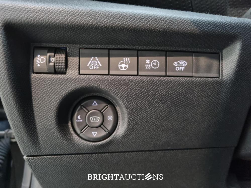 Citroen Ë-C4 Shine 50 kWh 136pk 2021 (Origineel-NL), L-563-HS