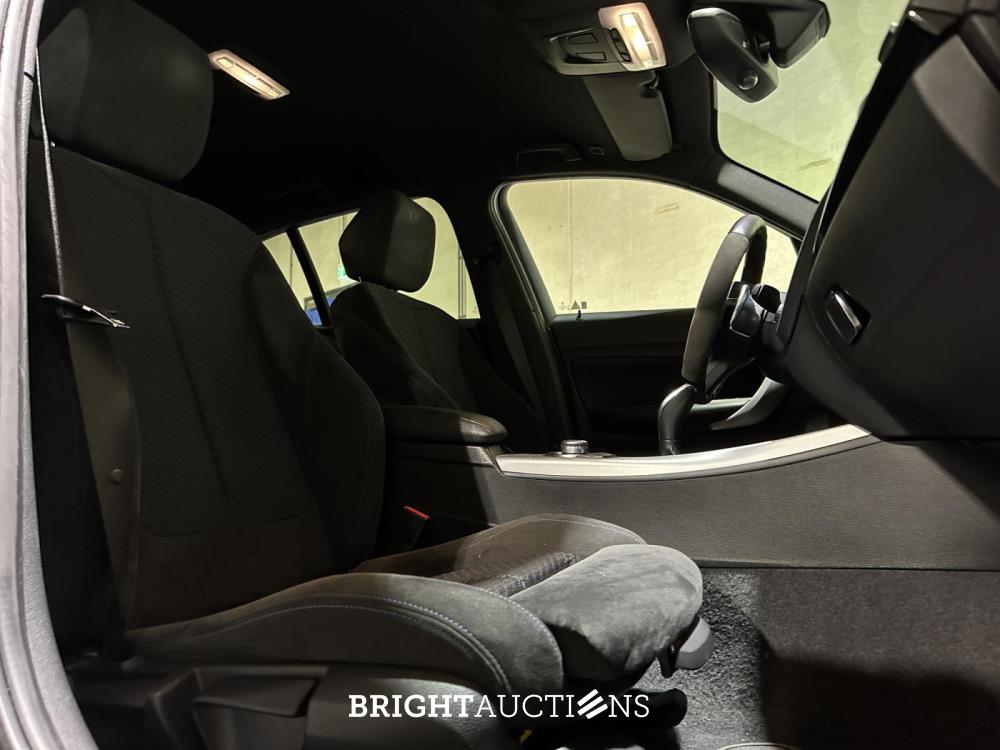 BMW M135i xDrive 320pk 2013 (Origineel-NL) 5-serie F20, 9-KHH-43