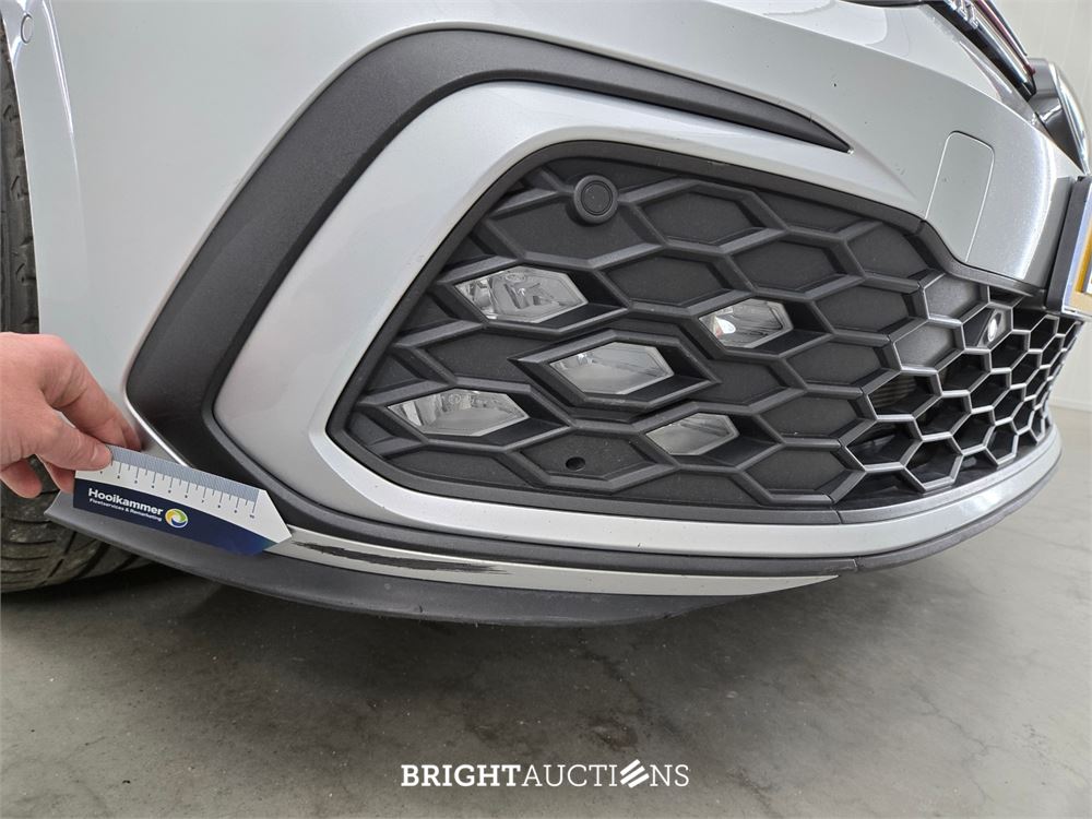Volkswagen Golf GTI 2.0 TSI 245pk 2020, L-810-HX