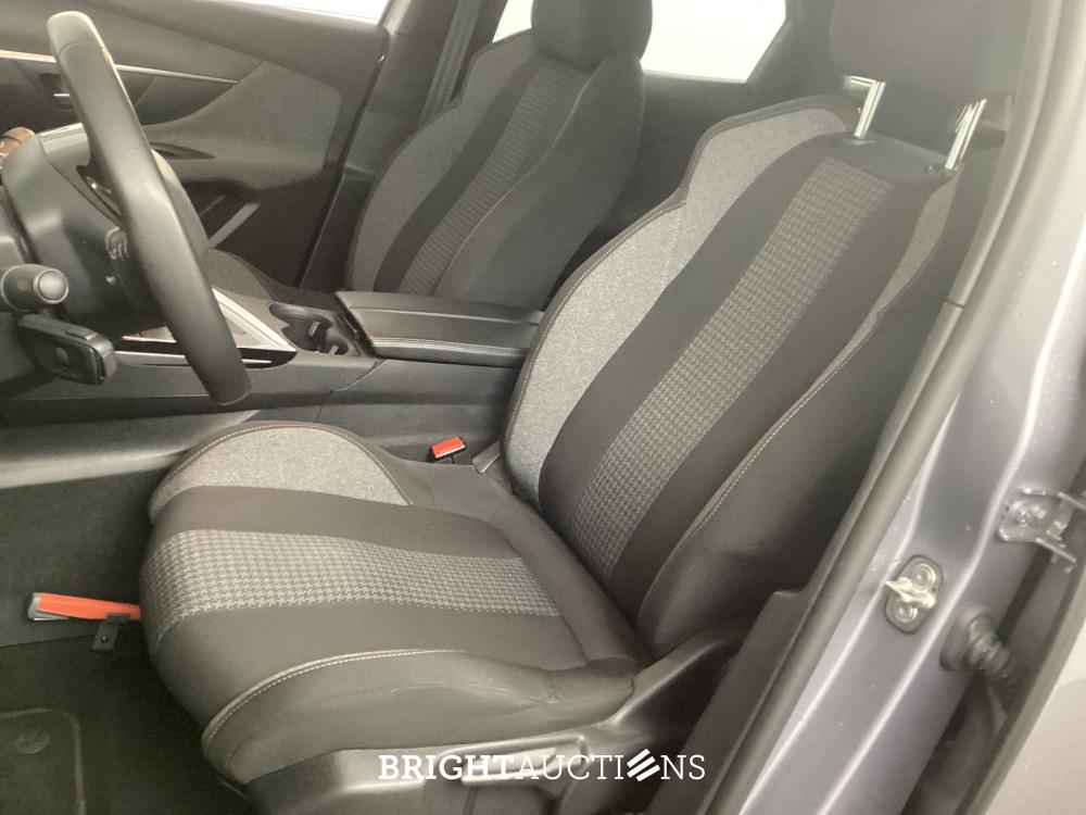 Peugeot 3008 Active Pack Business 1.2 PureTech 131pk 2022 (Origineel-NL), P-185-PV