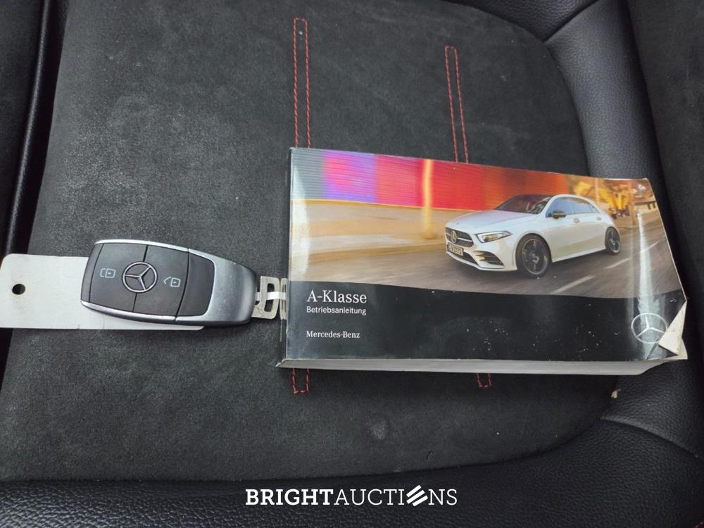 Mercedes-Benz A 220 Premium Plus 190pk 2019 A-klasse, T-192-LD