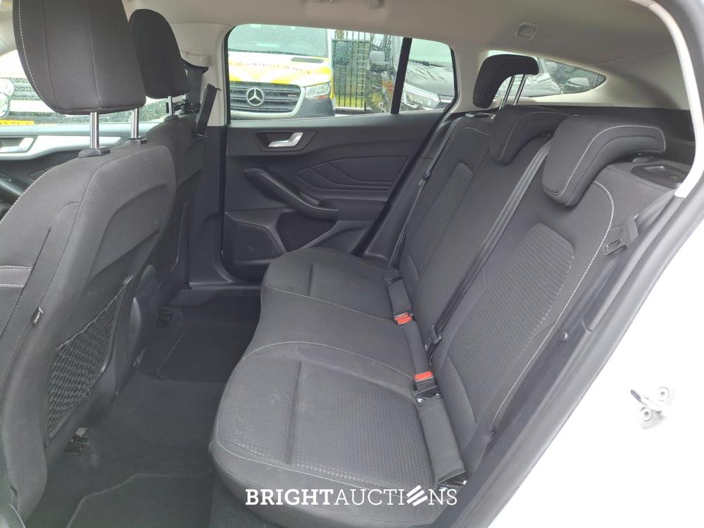 Ford Focus Wagon 1.0 EcoBoost Trend Edition Business 125 pk 2021, P-364-GP