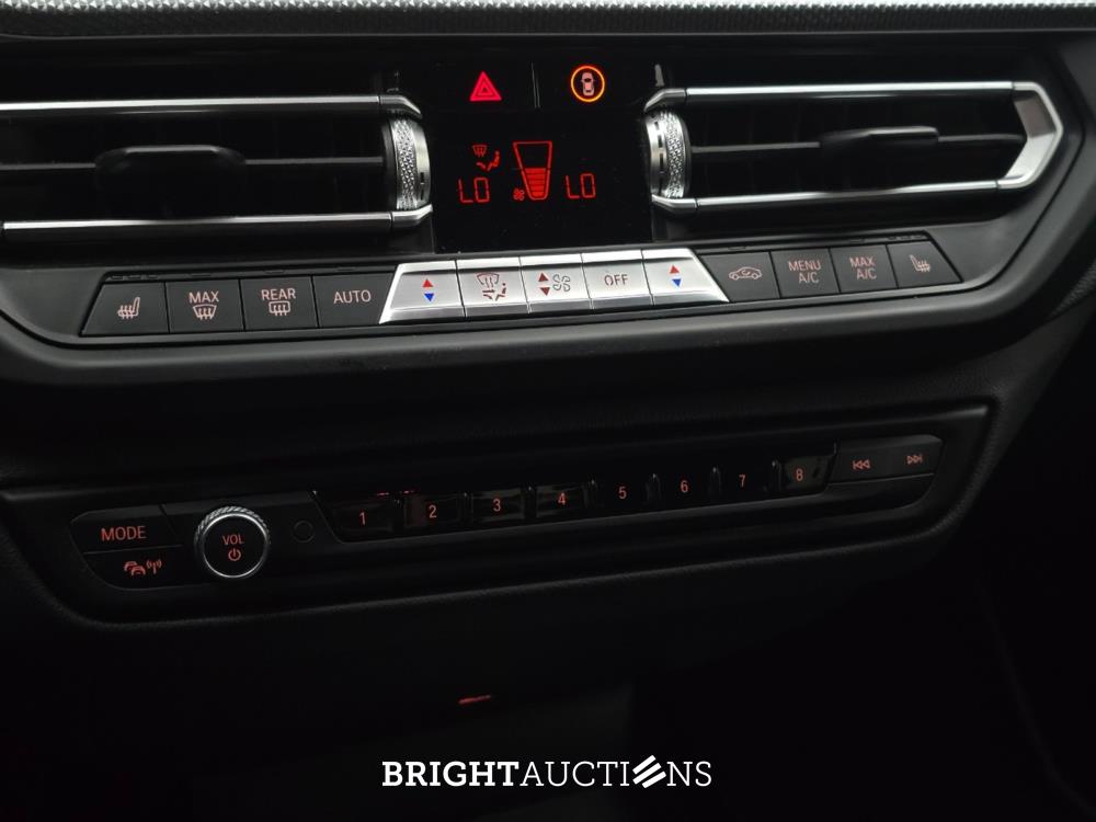 BMW 1-serie High Executive 136pk 2021, N-102-ZN