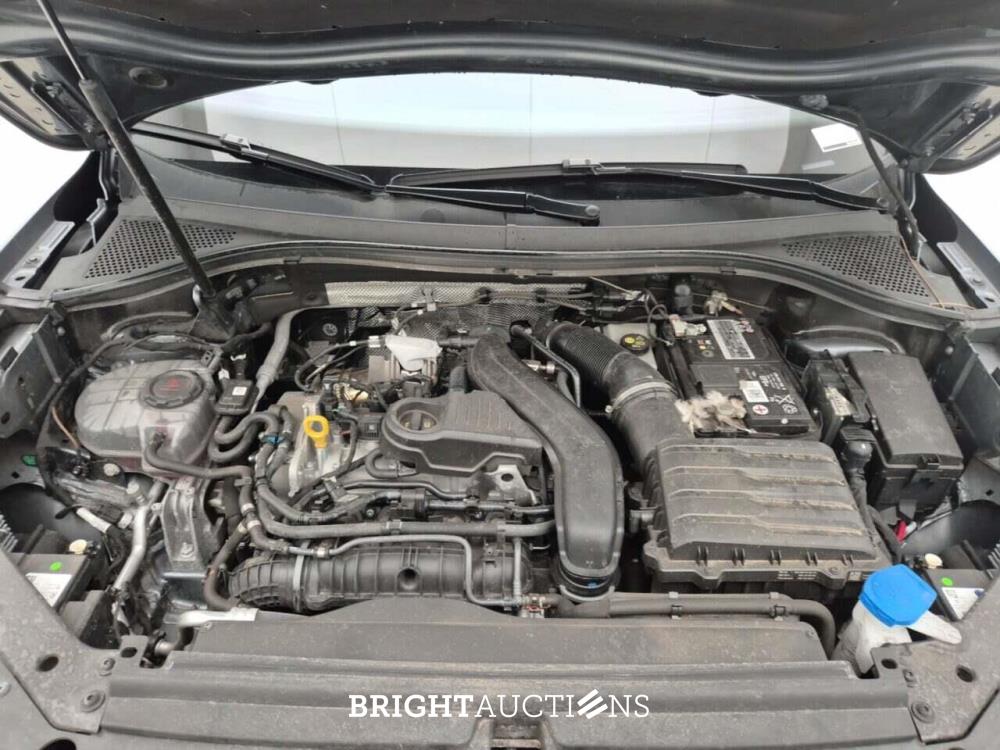 Volkswagen Tiguan Allspace R-Line Business 1.5 TSI DSG 150pk 2023 (Origineel-NL), T-762-FS