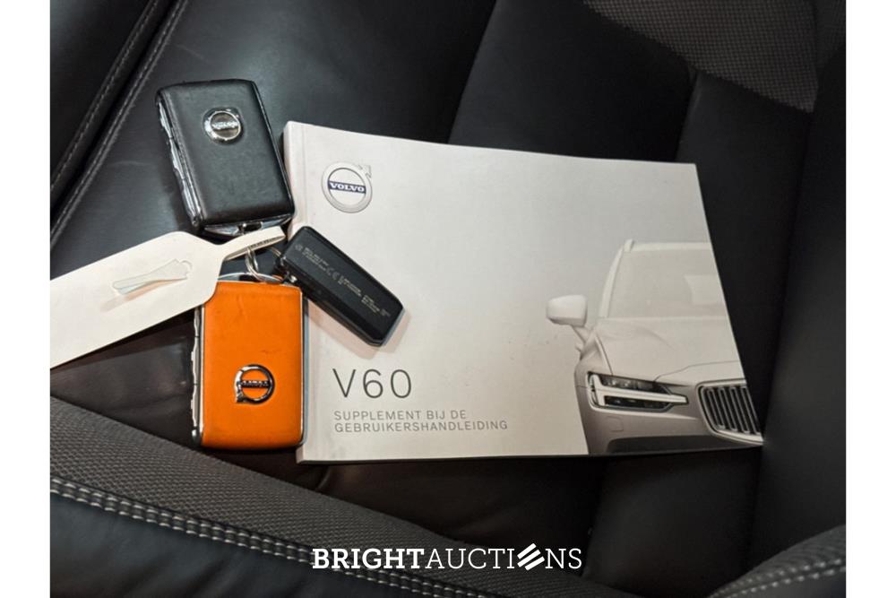 Volvo V60 B4 R-Design 2.0 197pk 2021 (Origineel-NL), L-001-GJ