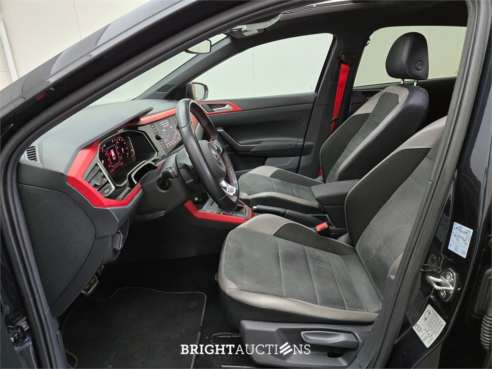 Volkswagen Polo GTI 2.0 TSI 200pk 2019, N-154-JK