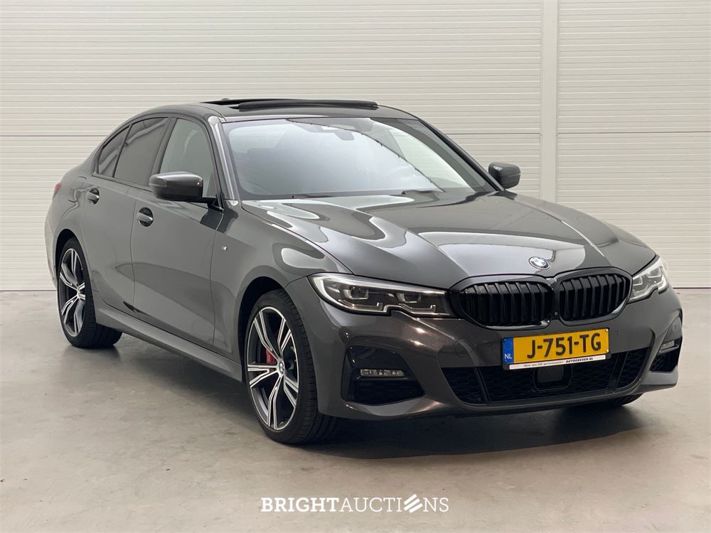 BMW 330e 3-serie eDrive Edition 296pk 2020 (Origineel-NL) 3-Serie, J-751-TG