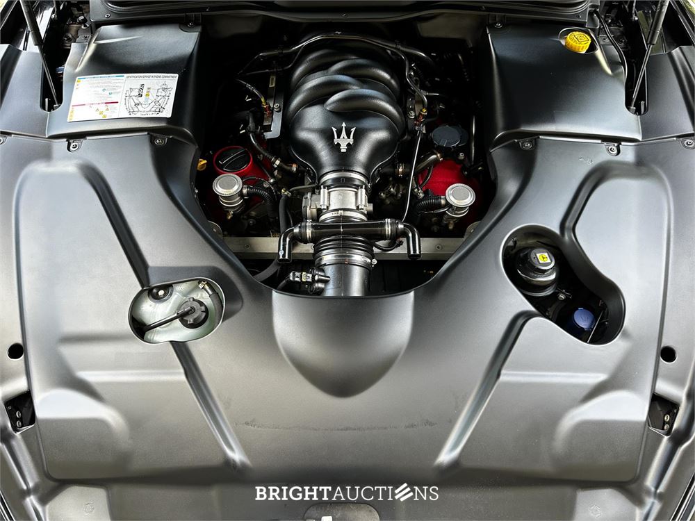 Maserati GranTurismo S 4.7 V8 440pk 2009