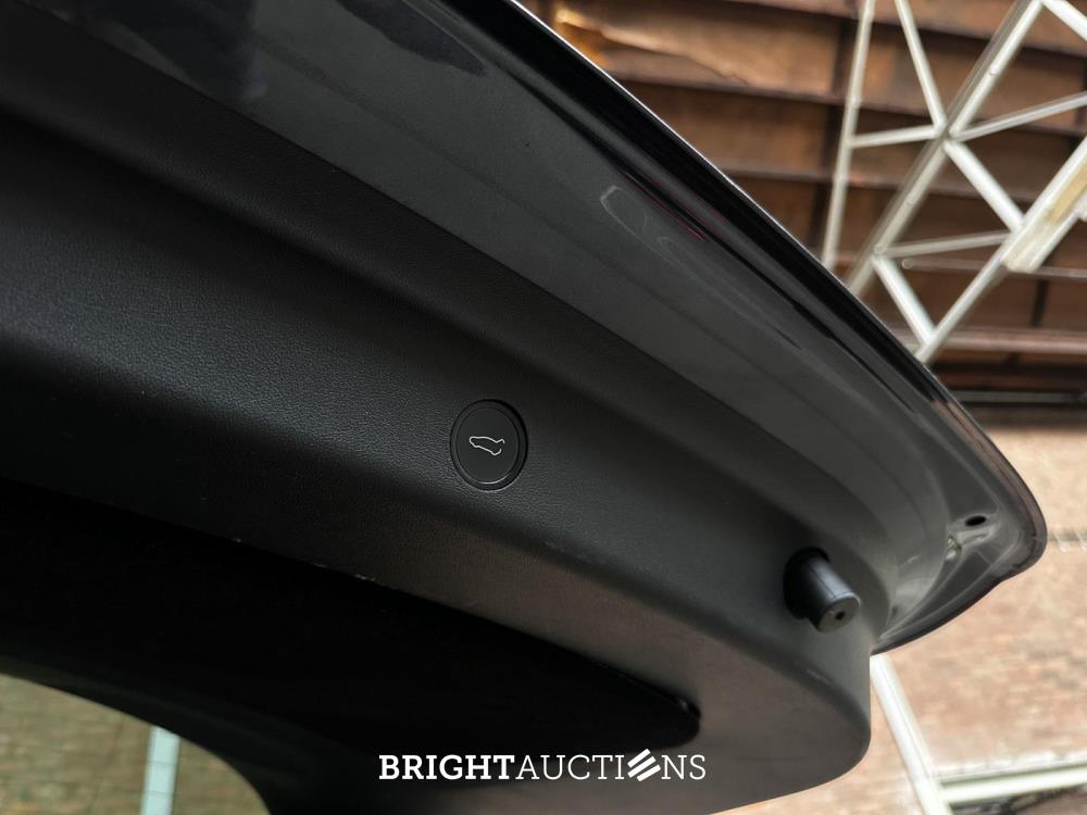 Tesla Model Y Max Range AWD 345pk 2022