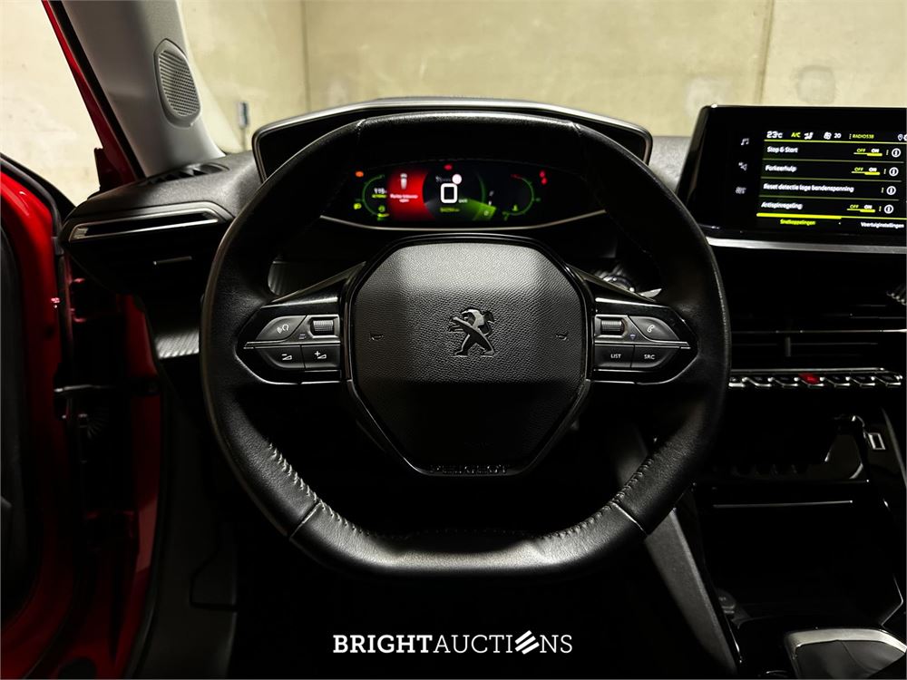 Peugeot 2008 1.5 BlueHDi Blue Lease Allure 110pk 2021, T-694-HK