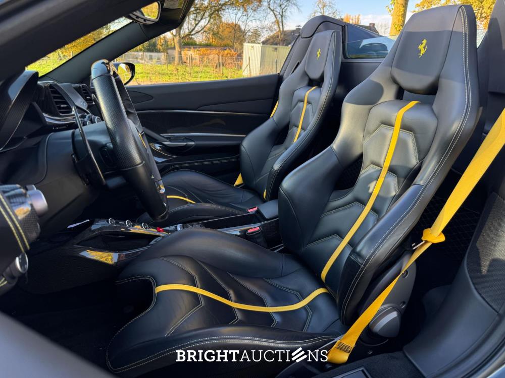 Ferrari 488 Spider HELE 3.9 V8 -Full Carbon- 670pk 2018, GFG-98-P
