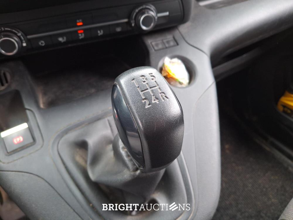 Citroen Berlingo 1.5 BlueHDI Club XL 99 pk 2021, VKN-18-K