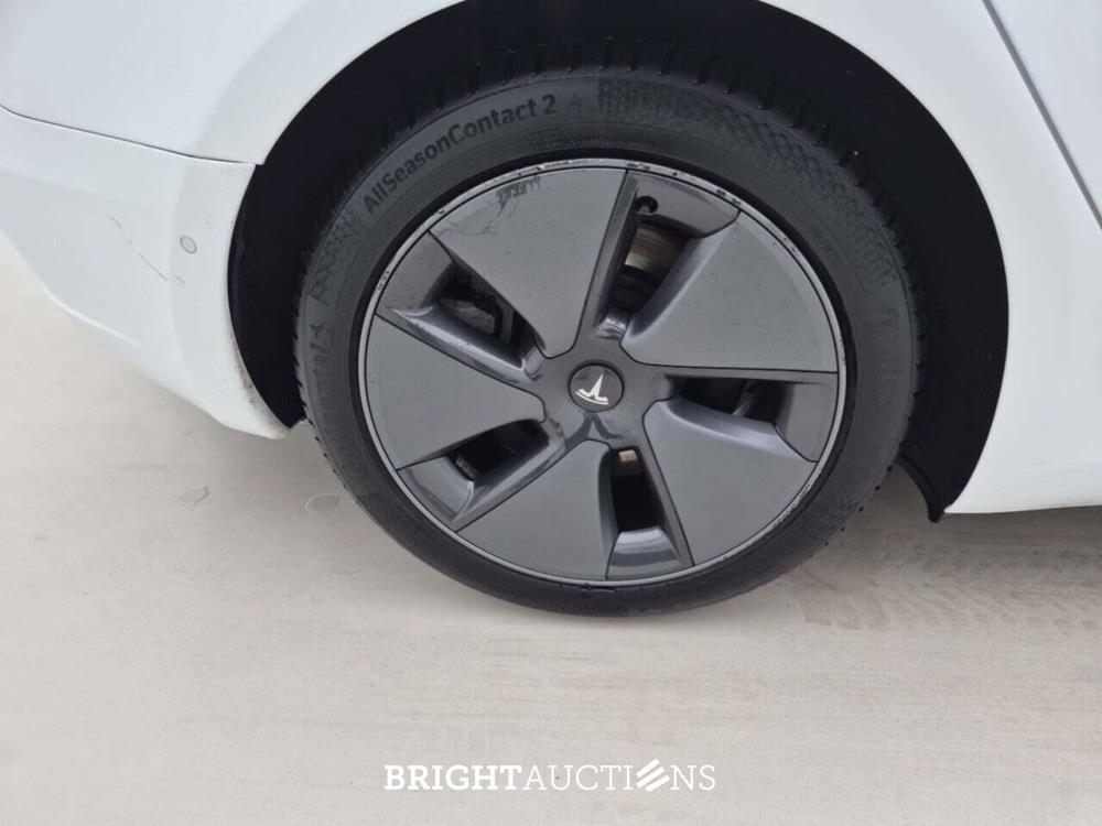 Tesla Model 3 Stnd.rwd PLUS 60 kWh 238pk 2021 (Origineel-NL), L-538-BK