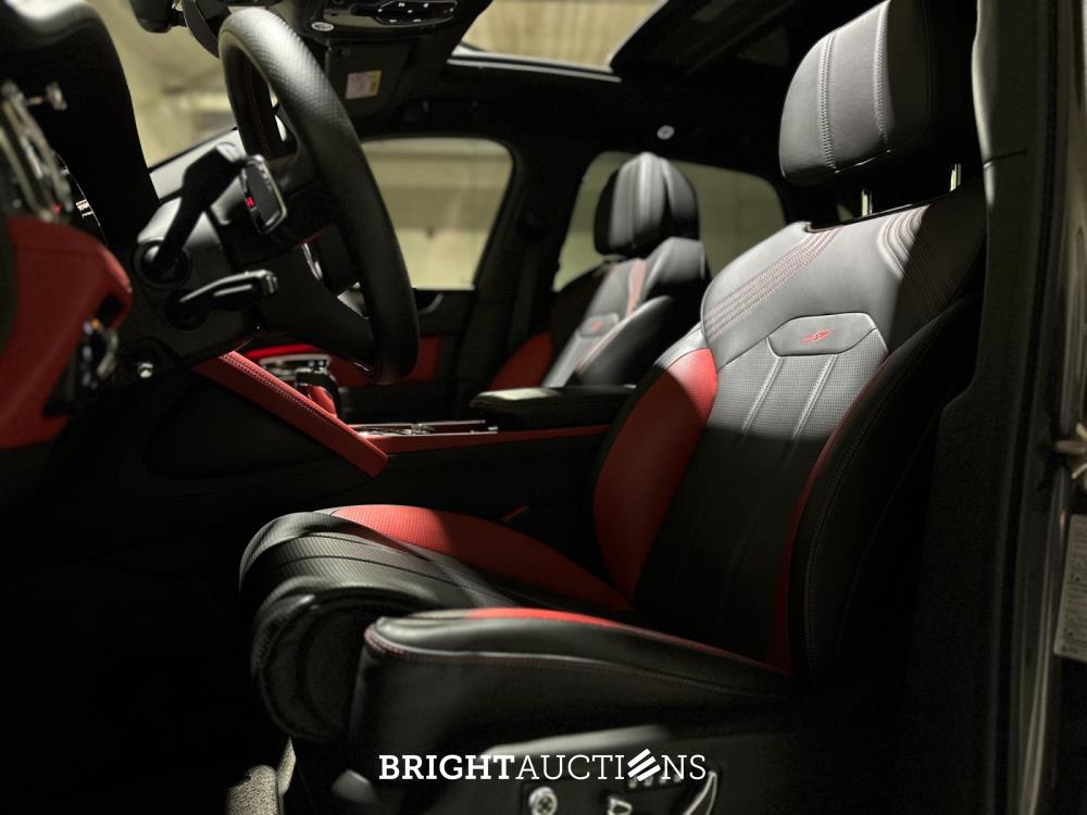 Bentley Bentayga 4.0 V8 S 549pk 2022 (Origineel-NL), P-719-VF