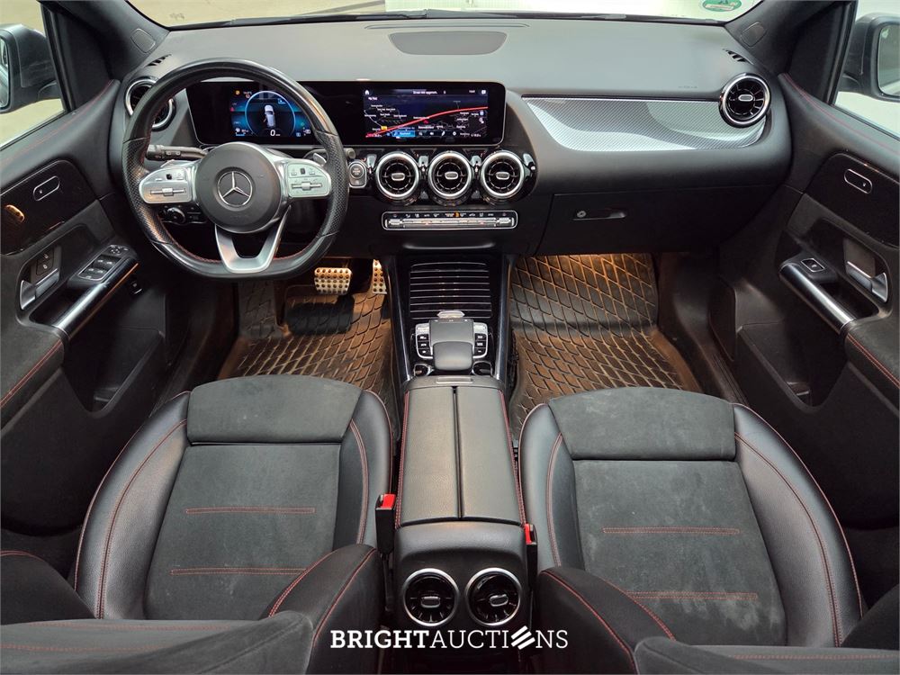 Mercedes-Benz B180d Launch Edition Premium 116pk 2019 B-klasse, L-741-HP
