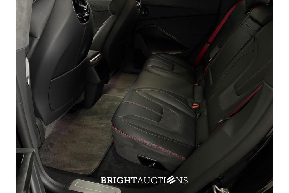 Lotus Eletre EDS 450 4WD 112 kWh 612pk 2023 (Origineel-NL), X-319-JJ