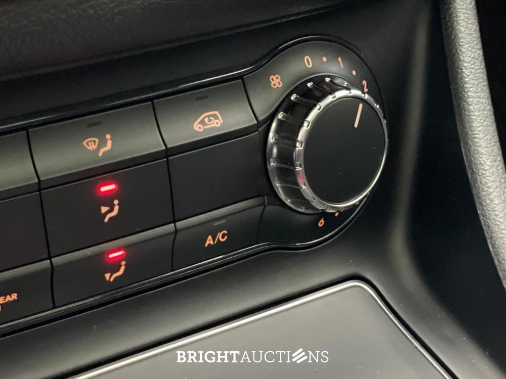 Mercedes-Benz CLA 180 Business Solution AMG 122pk 2017 CLA-Klasse, RT-050-T