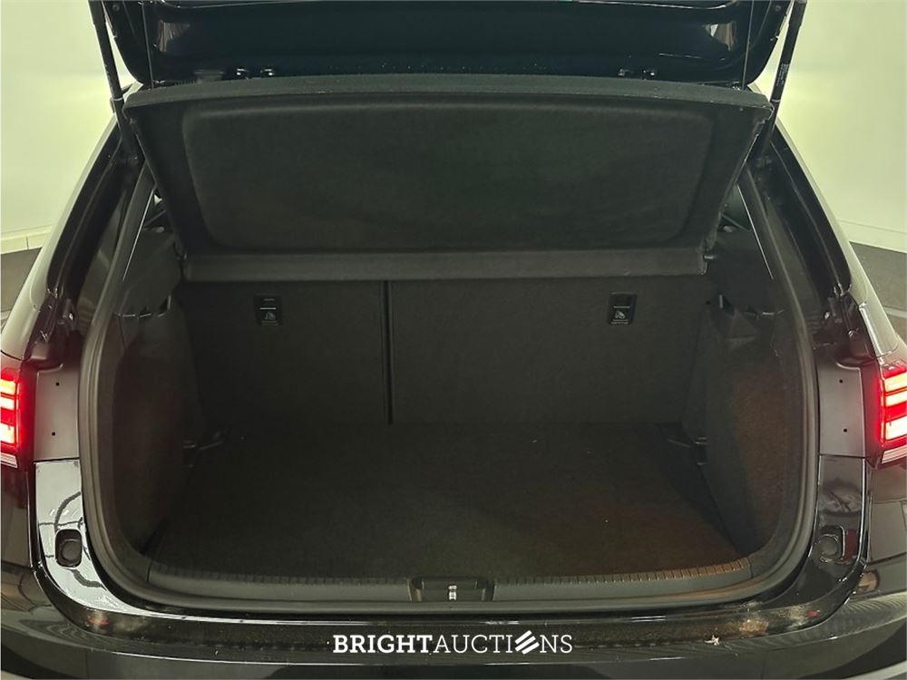 Volkswagen Taigo Life Business 1.0 TSI 95pk 2023 (Origineel-NL), R-343-ZB