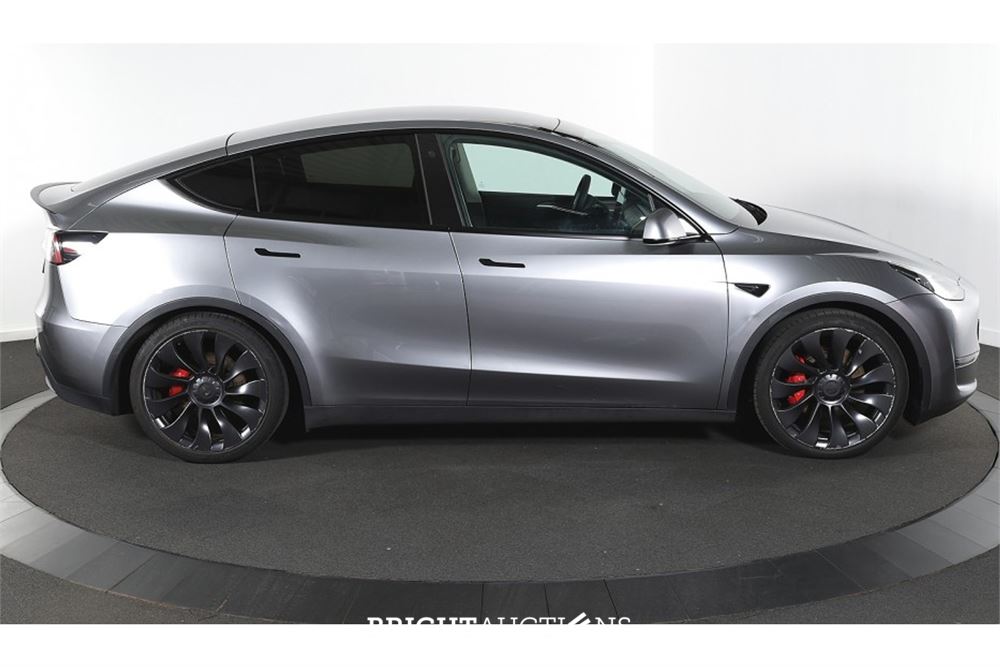 Tesla Model Y Performance AWD 75 kWh 2023 (Origineel-NL), X-353-BR