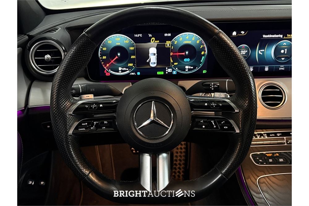 Mercedes-Benz e 300 e E-Klass AMG Line 333pk 2023 (Origineel-NL) E-klasse, R-732-XG