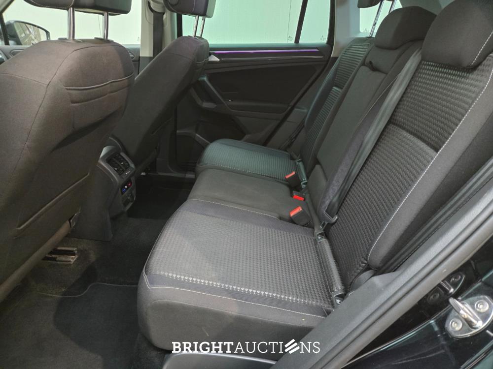 Volkswagen Tiguan Highline 2.0 TDI 150pk 2020, X-013-XH