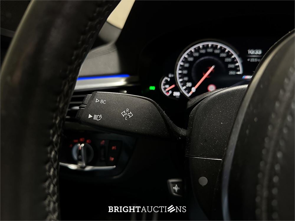 BMW M550i xDrive High Executive 462pk 2018 5-serie, KKP-44-R