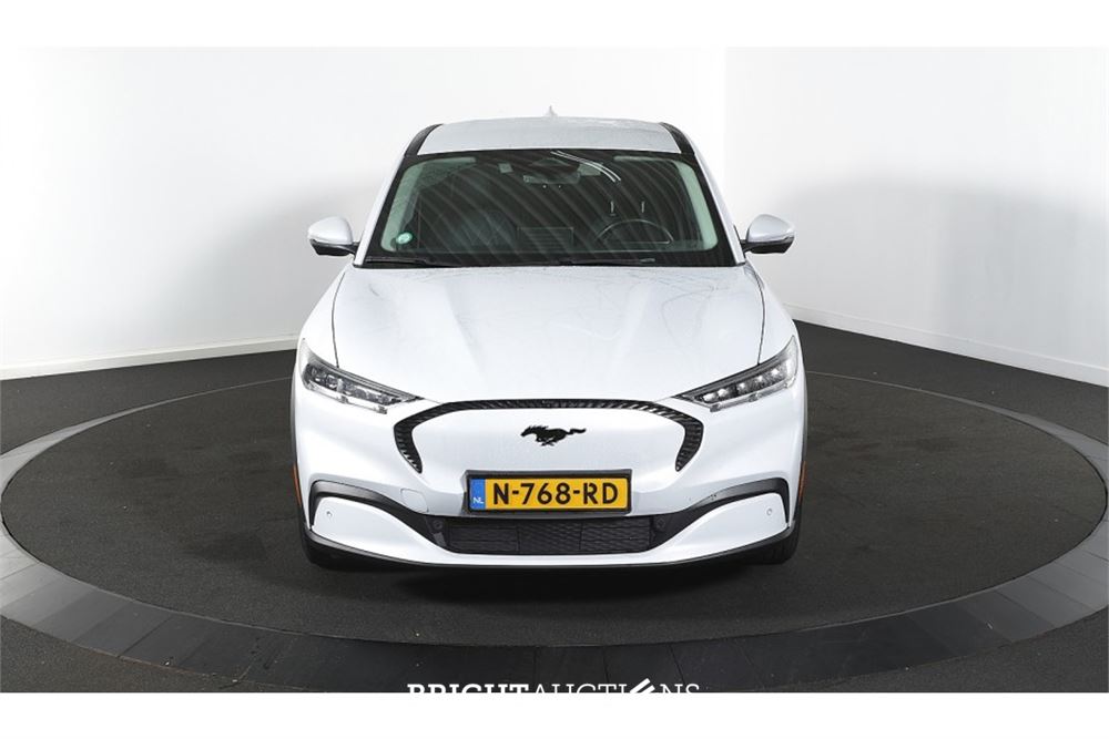 Ford Mustang RWD 75 kWh 2021 (Origineel-NL), N-768-RD