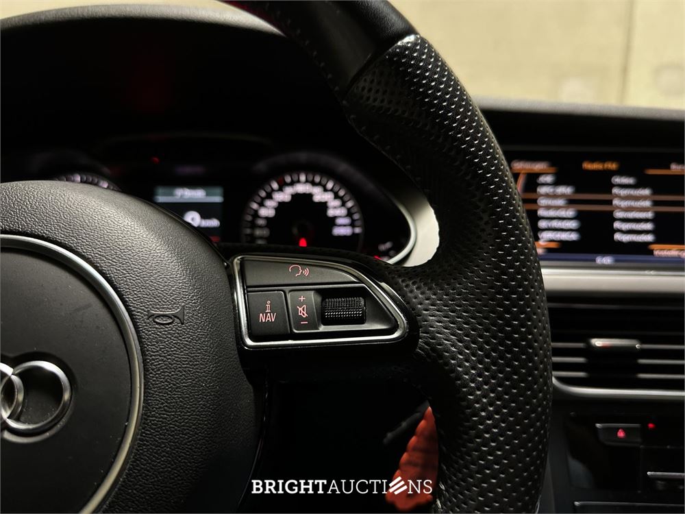 Audi A4 Avant 1.8 TFSI S Edition 120pk 2013 (Origineel-NL), 26-ZRP-1