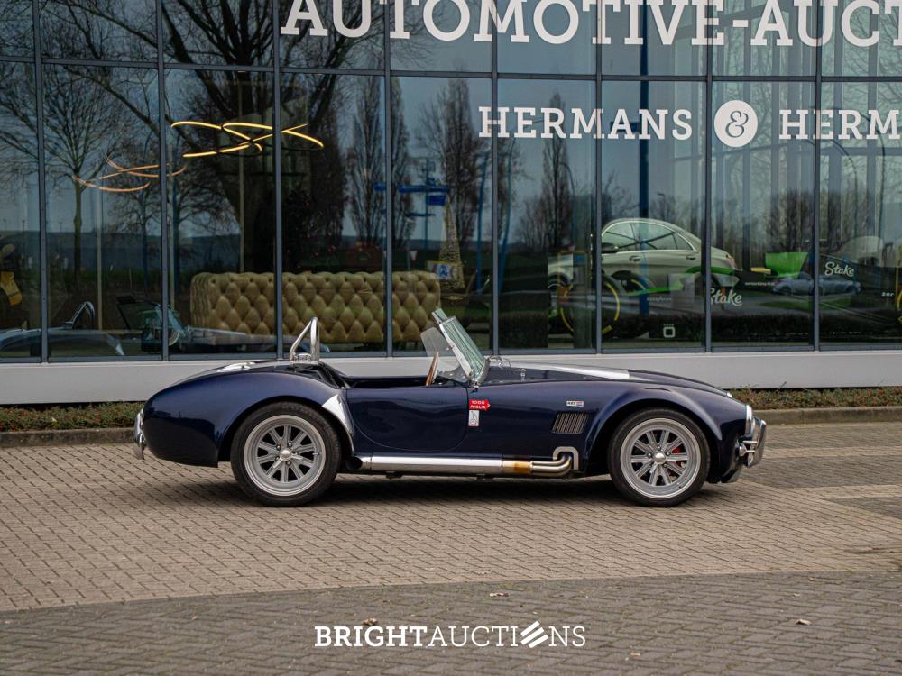 DAX Cobra 427 Tojeiro Cabriolet 3.9 V8 1997, 74-KGP-3