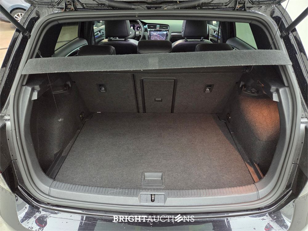 Volkswagen Golf 4Motion R 2.0 TSI 301pk 2019, HNP-37-D