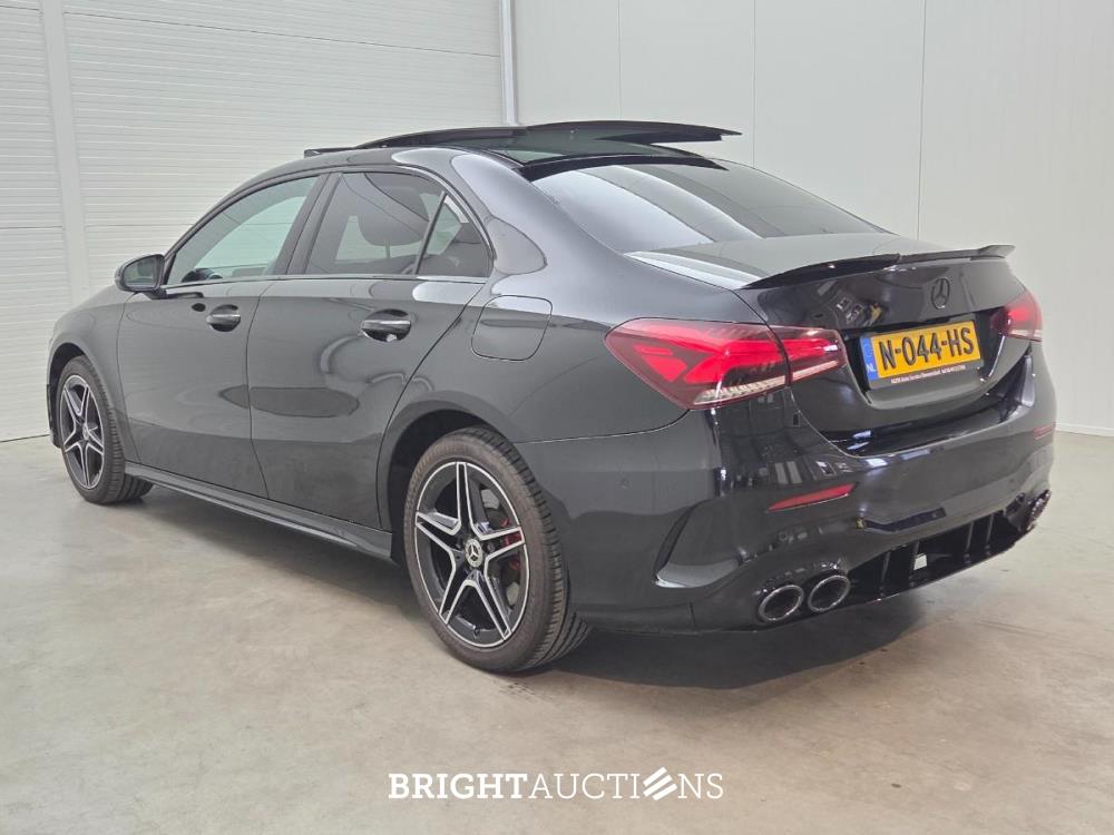 Mercedes-Benz A-klasse 250 e Business Solution AMG Limited 160 pk 2021, N-044-HS