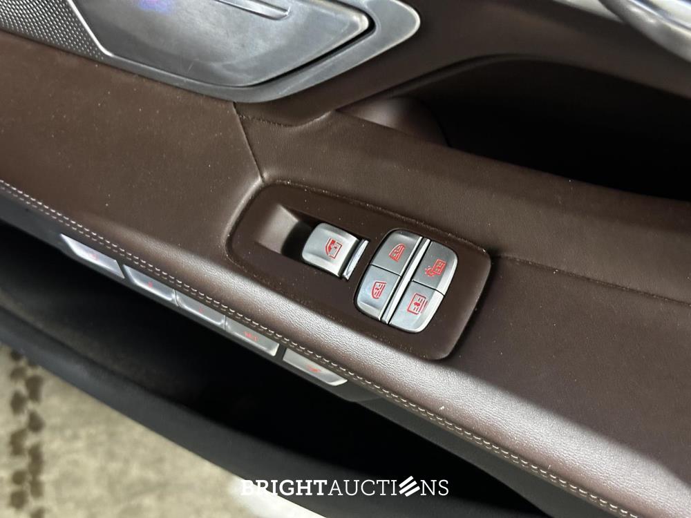 BMW 750Li xDrive High Executive 4.4 V8 7-serie 449pk 2017, XF-396-X