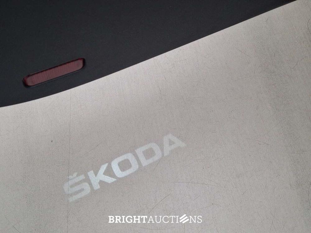 Skoda Karoq Sportline Business 1.5 TSI 150pk 2023 (Origineel-NL), T-830-SV