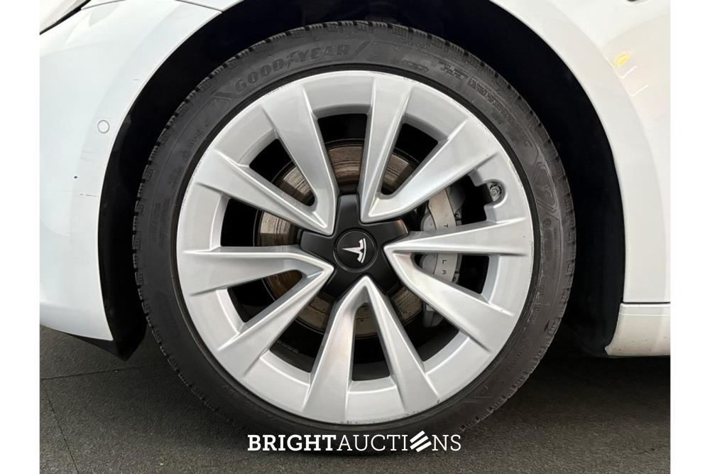 Tesla Model 3 Standard RWD Plus 60 kWh 238pk 2021 (Origineel-NL), N-008-RP