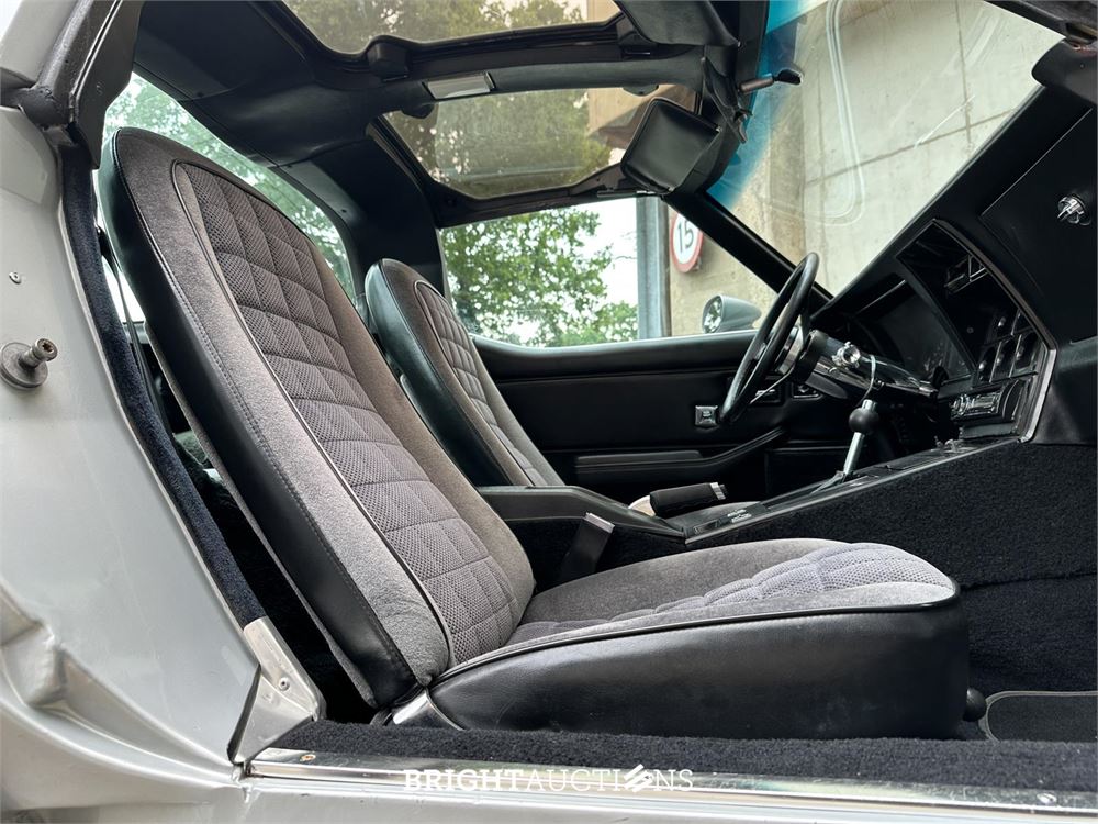 Chevrolet Corvette 5.7 V8 Convertible Two-Tone L-82 ANNIVERSARY EDITION 1 YZ 87 194pk 1978, 15-XXL-9
