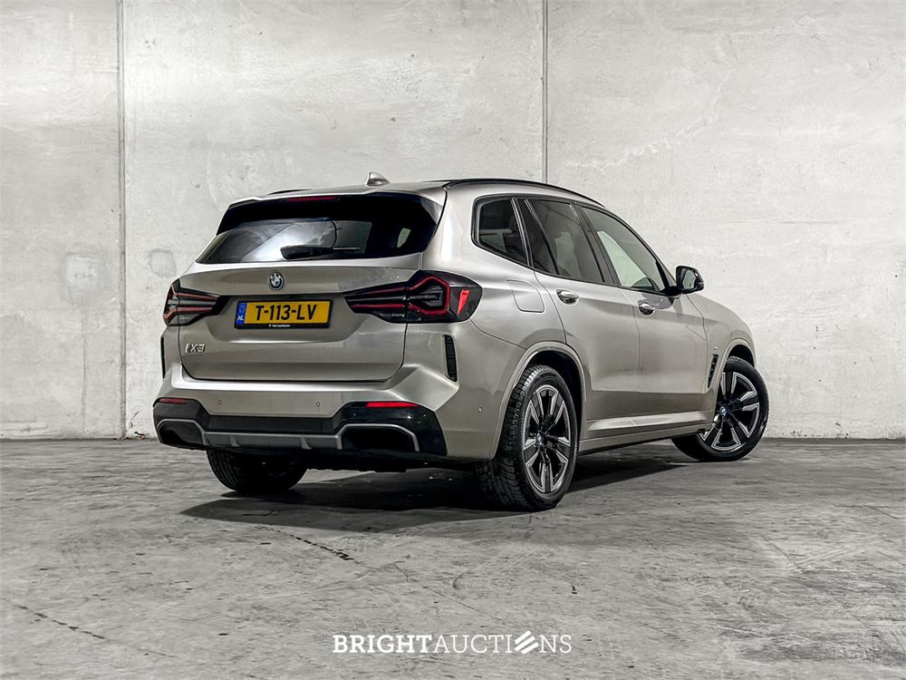 BMW iX3 High Executive 80kWh 286pk 2022, T-113-LV