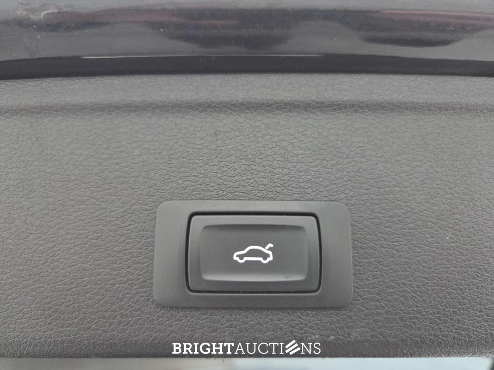 Audi A4 Avant Sport S line edition 1.4 TFSI 150pk 2018 (Origineel-NL), TX-637-V