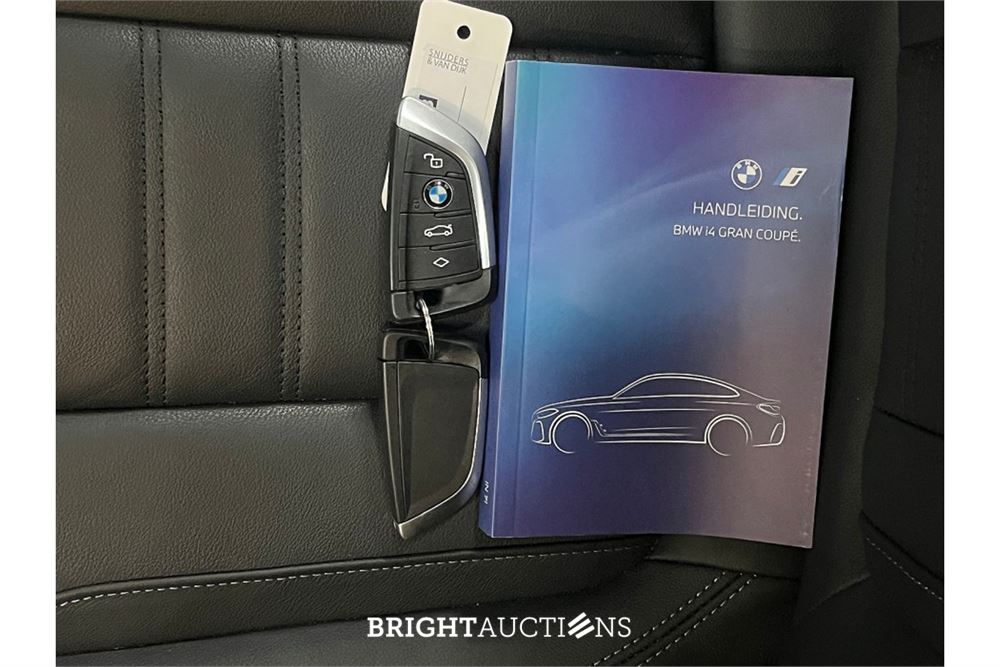 BMW i4 eDrive40 High Executive 84 kWh 2023 (Origineel-NL), T-695-BB