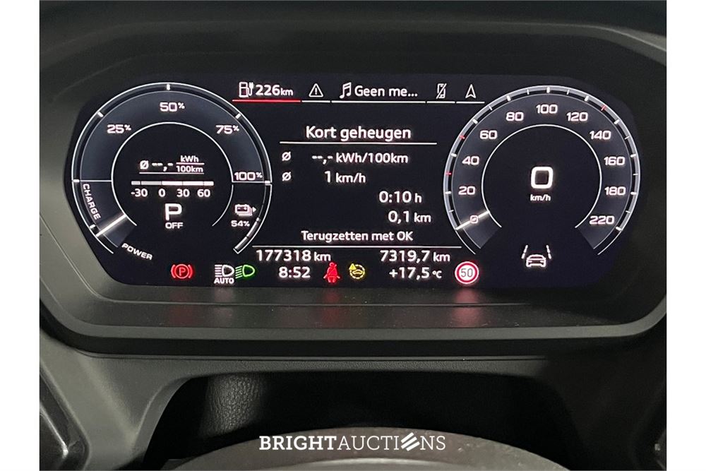 Audi Q4 40 S edition 77 kWh 2022 (Origineel-NL), S-937-BF
