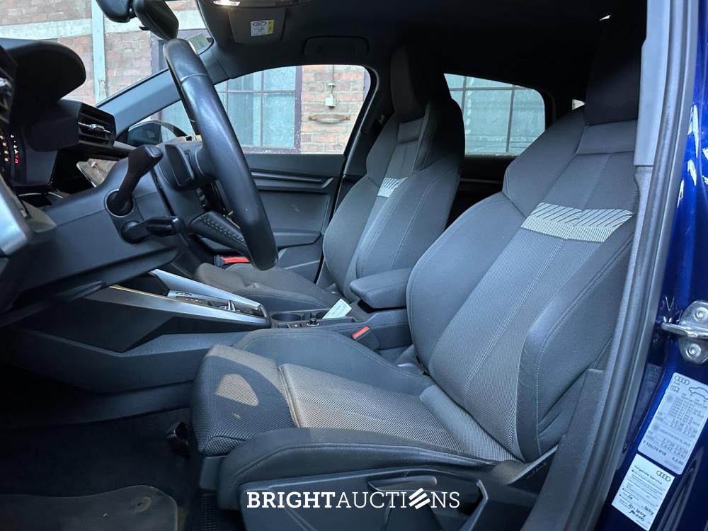 Audi A3 Sportback 35 TFSI Business edition 150pk 2020 (Origineel-NL+1e eignaar), J-594-JG