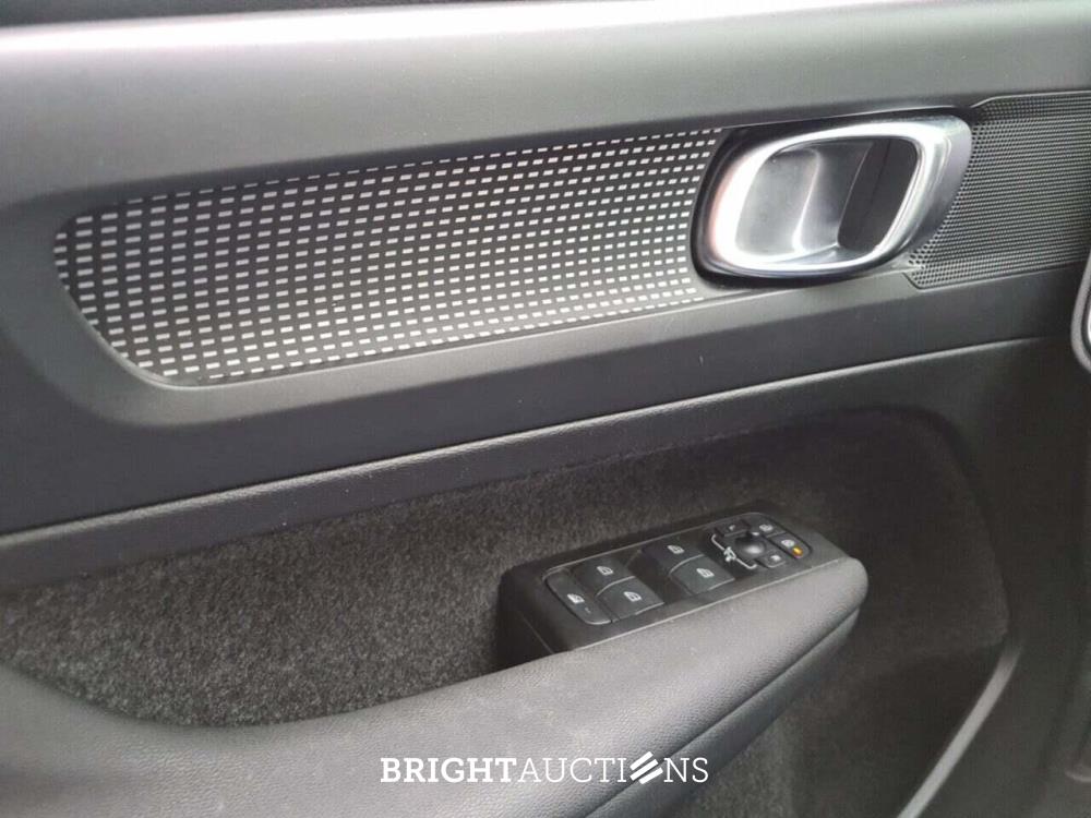 Volvo XC40 T4 Recharge R-Design 1.5 211pk 2022 (Origineel-NL), P-916-KR