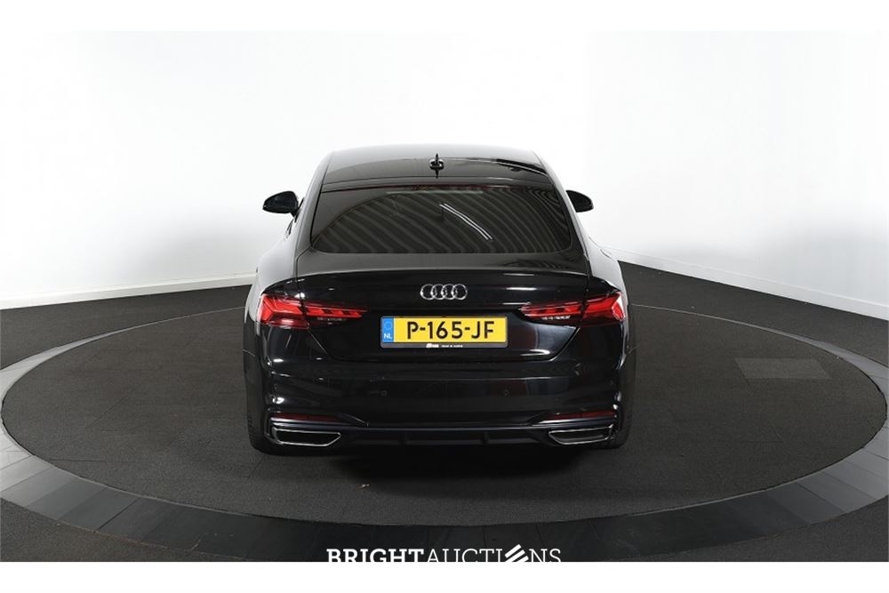 Audi A5 Sportback 40 Launch edition Sport TDI 190pk 2020, P-165-JF