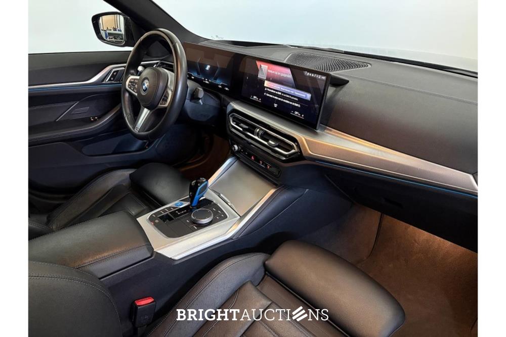 BMW i4 eDrive40 High Executive 84 kWh 340pk 2022 (Origineel-NL), P-888-HD