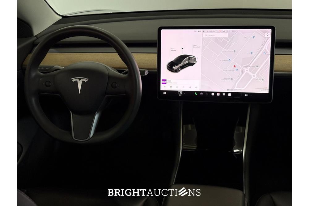 Tesla Model 3 Standard RWD Plus 60 kWh 238pk 2020 (Origineel-NL), K-848-FF