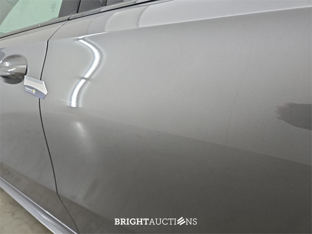 Mercedes-Benz A200 Business Solution AMG 163pk 2018 A-klasse, XT-864-L