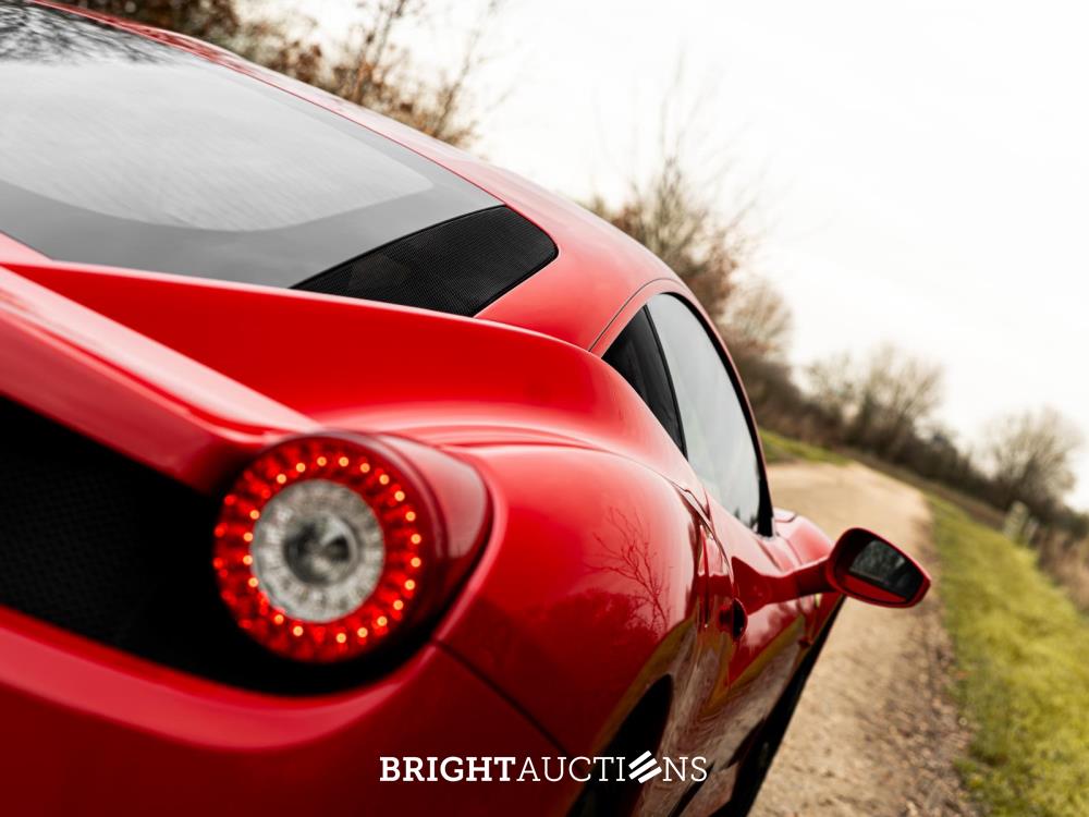 Ferrari 458 4.5 V8 Italia 578pk 2010, JHZ-39-P