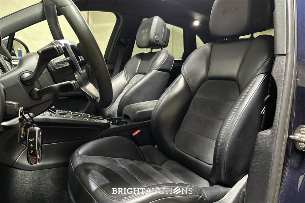 Porsche Macan GTS 3.0 V6 360pk 2018, R-860-XF
