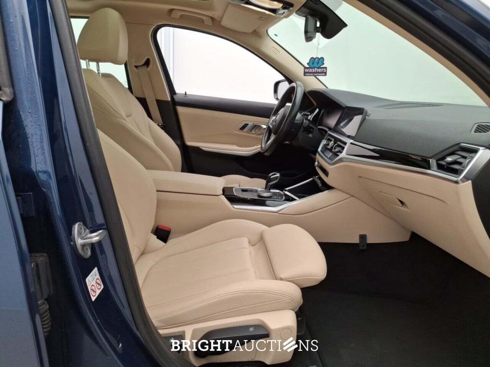 Bmw 318i Business ED 156pk 2022 (Origineel-NL) 3-Serie, P-897-FZ