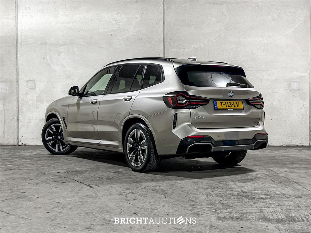 BMW iX3 High Executive 80kWh 286pk 2022, T-113-LV