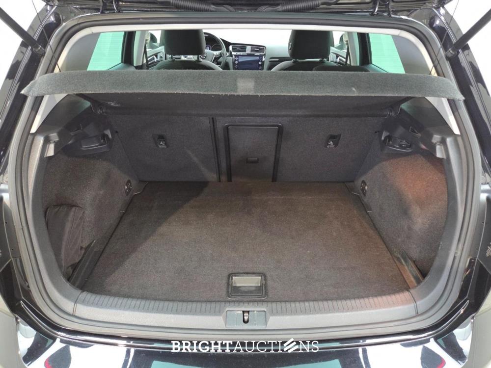 Volkswagen Golf Highline Business R 1.5 TSI 150pk 2017, GZG-30-F